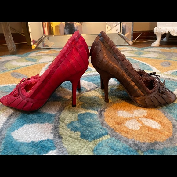 Ruffle chocolate brown heel ! - Picture 13 of 14